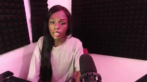 lauren online show from 04/05/26, 03:36