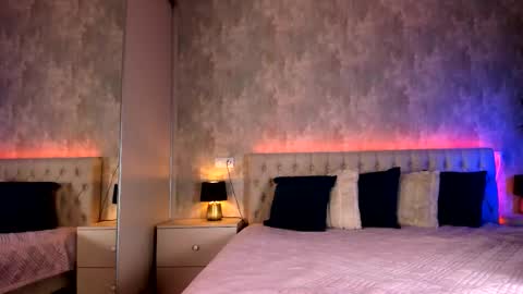 Raisa online show from 10/15/25, 10:59