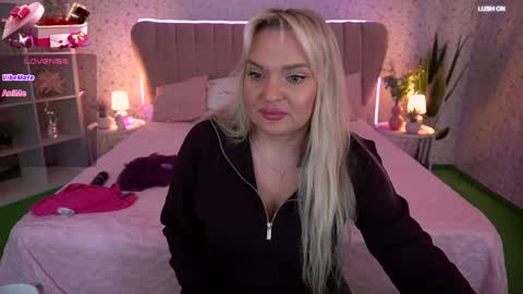 missyymarty online show from 04/03/26, 02:37