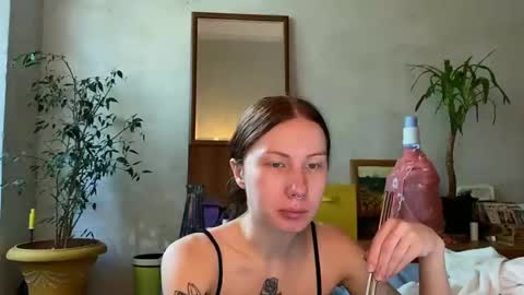 Snapshot of misszlataa chatting on 09/10/25, 07:41 Zlata online show from 09/10/25, 07:41