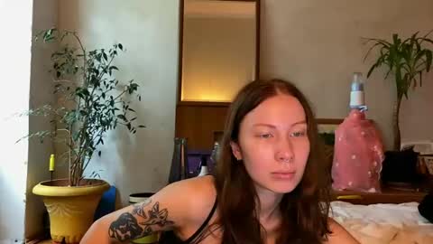 Snapshot of misszlataa chatting on 09/18/25, 09:55 Zlata online show from 09/18/25, 09:55