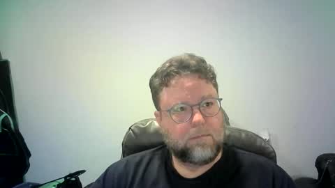 Mr. Happy online show from 10/30/25, 05:20