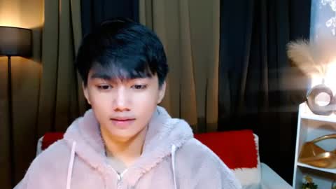 Snapshot of mister_officer chatting on 12/09/24, 12:40 SAINT SACHI will make your day online show from 12/09/24, 12:40