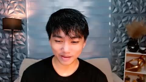 Snapshot of mister_officer chatting on 12/13/24, 02:16 SAINT SACHI will make your day online show from 12/13/24, 02:16