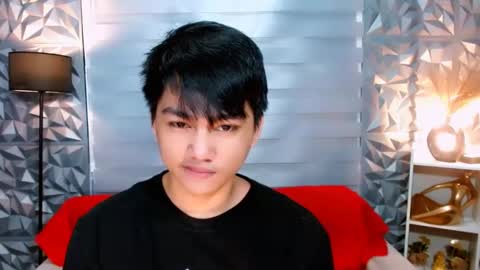 Snapshot of mister_officer chatting on 12/14/24, 10:56 SAINT SACHI will make your day online show from 12/14/24, 10:56