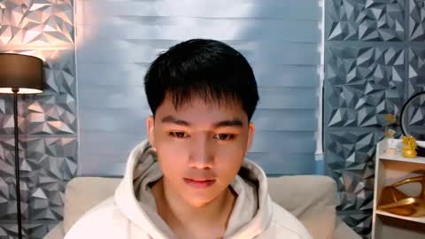 Snapshot of mister_officer chatting on 12/25/24, 09:43 SAINT SACHI will make your day online show from 12/25/24, 09:43