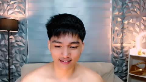 Snapshot of mister_officer chatting on 12/28/24, 04:09 SAINT SACHI will make your day online show from 12/28/24, 04:09