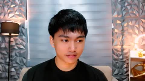 Snapshot of mister_officer chatting on 01/17/25, 11:38 SAINT SACHI will make your day online show from 01/17/25, 11:38