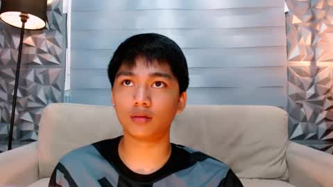 Snapshot of mister_officer chatting on 01/17/25, 02:39 SAINT SACHI will make your day online show from 01/17/25, 02:39