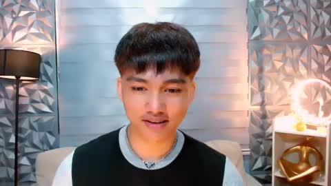 Snapshot of mister_officer chatting on 02/03/25, 02:45 SAINT SACHI will make your day online show from 02/03/25, 02:45