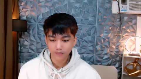 Snapshot of mister_officer chatting on 02/17/25, 02:31 SAINT SACHI will make your day online show from 02/17/25, 02:31