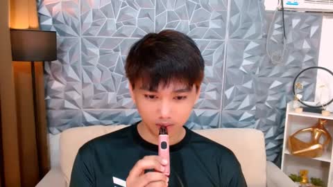 Snapshot of mister_officer chatting on 03/03/25, 06:48 SAINT SACHI will make your day online show from 03/03/25, 06:48