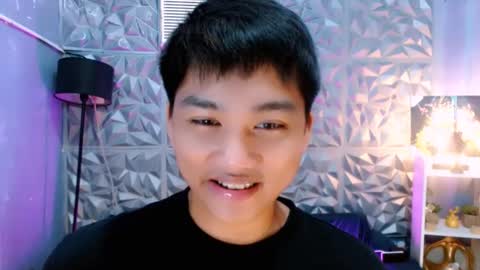 Snapshot of mister_officer chatting on 11/25/25, 08:09 SAINT SACHI will make your day online show from 11/25/25, 08:09