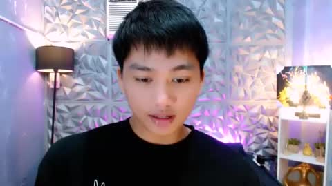 Snapshot of mister_officer chatting on 11/28/25, 03:04 SAINT SACHI will make your day online show from 11/28/25, 03:04