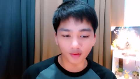 Snapshot of mister_officer chatting on 11/30/25, 04:55 SAINT SACHI will make your day online show from 11/30/25, 04:55