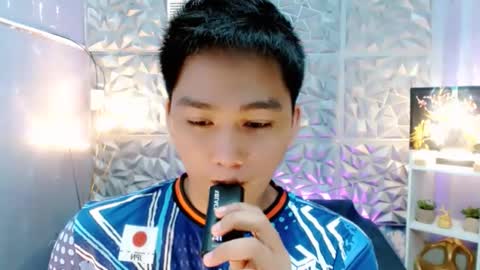 Snapshot of mister_officer chatting on 12/21/25, 07:48 SAINT SACHI will make your day online show from 12/21/25, 07:48