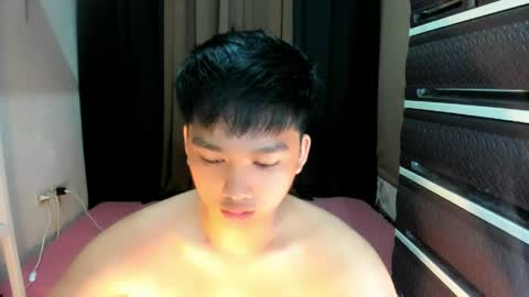 SAINT SACHI  will make your day  online show from 04/13/26, 06:19