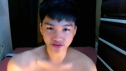 SAINT SACHI  will make your day  online show from 04/20/26, 04:21