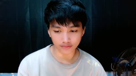 Snapshot of mister_officer chatting on 05/24/26, 01:32 SAINT SACHI will make your day online show from 05/24/26, 01:32