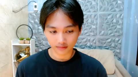 Snapshot of mister_officer chatting on 06/03/26, 11:43 SAINT SACHI will make your day online show from 06/03/26, 11:43