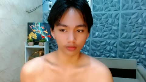 Snapshot of mister_officer chatting on 06/05/26, 12:17 SAINT SACHI will make your day online show from 06/05/26, 12:17