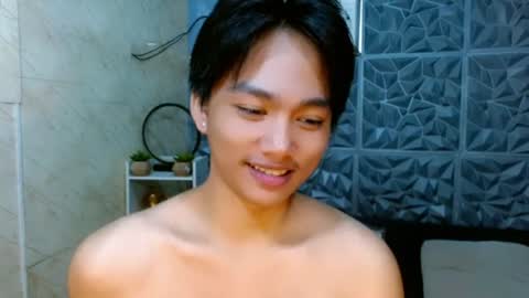 Snapshot of mister_officer chatting on 06/14/26, 01:36 SAINT SACHI will make your day online show from 06/14/26, 01:36