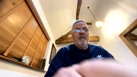 Snapshot of misterblivs chatting on 02/06/26, 04:54 Misterblivs online show from 02/06/26, 04:54