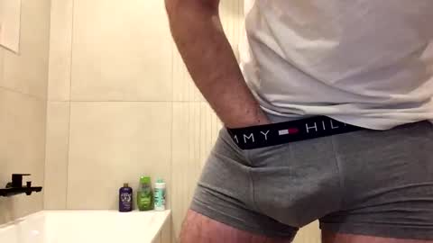 Snapshot of misterxy567 chatting on 01/16/26, 04:33 misterxy567 online show from 01/16/26, 04:33