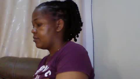Snapshot of misticmoment chatting on 05/31/26, 06:04 misticmoment online show from 05/31/26, 06:04