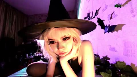 mistr_daria_femdom online show from 10/28/25, 07:38