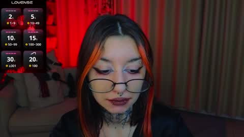 Marcelline online show from 04/08/26, 01:49