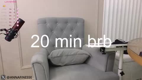 Snapshot of mistress_anna_dame chatting on 03/01/25, 07:48 Her Infernal Majesty online show from 03/01/25, 07:48