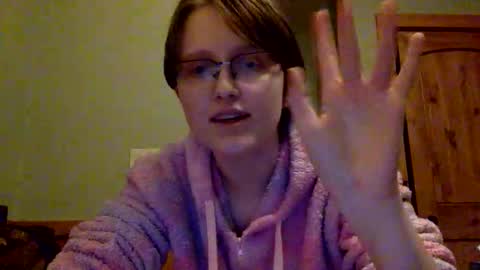 Lassie Cassie online show from 03/29/26, 03:28