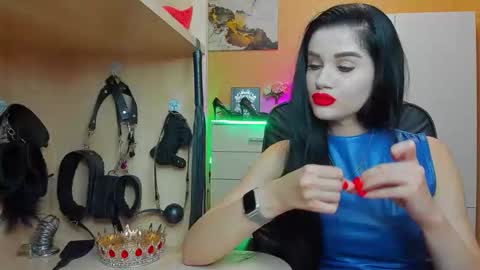 Snapshot of mistress_kristi chatting on 09/22/25, 05:37 Mistress Kristi online show from 09/22/25, 05:37