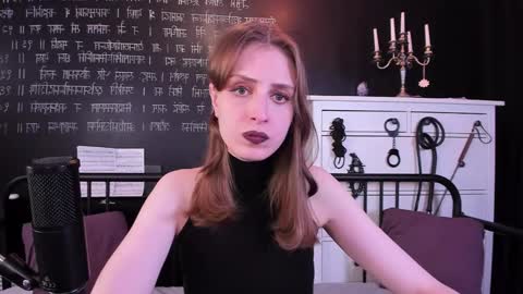 Snapshot of mistress_marlene chatting on 01/26/25, 11:39 Mistress Marlene online show from 01/26/25, 11:39