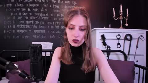 Snapshot of mistress_marlene chatting on 02/23/25, 10:39 Mistress Marlene online show from 02/23/25, 10:39