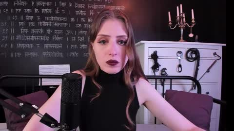 Snapshot of mistress_marlene chatting on 10/08/25, 06:55 Mistress Marlene online show from 10/08/25, 06:55