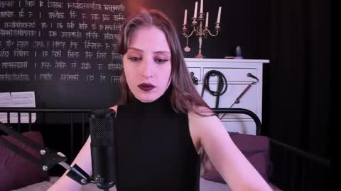 Snapshot of mistress_marlene chatting on 05/09/26, 07:13 Mistress Marlene online show from 05/09/26, 07:13