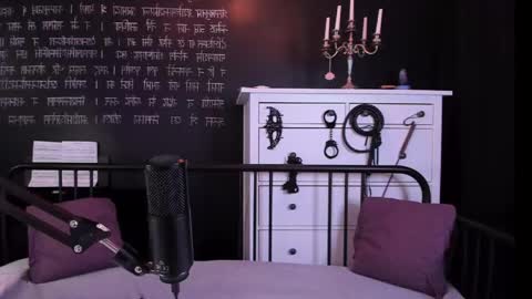 Snapshot of mistress_marlene chatting on 05/10/26, 07:35 Mistress Marlene online show from 05/10/26, 07:35