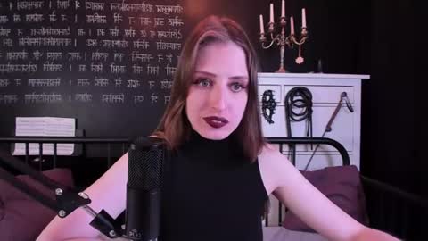 Snapshot of mistress_marlene chatting on 07/05/26, 07:37 Mistress Marlene online show from 07/05/26, 07:37