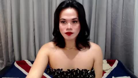 Snapshot of mistress_maxine chatting on 07/31/26, 08:03 Rosette max online show from 07/31/26, 08:03