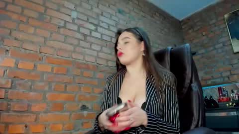 mistress_milana_ online show from 03/28/26, 02:16