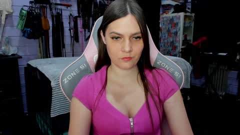 Snapshot of mistress_priest chatting on 01/18/25, 08:51 Dirty Priest and Ivi online show from 01/18/25, 08:51