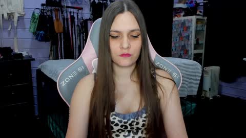 Snapshot of mistress_priest chatting on 02/01/25, 04:56 Dirty Priest and Ivi online show from 02/01/25, 04:56