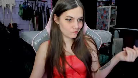 Snapshot of mistress_priest chatting on 03/02/25, 12:42 Dirty Priest and Ivi online show from 03/02/25, 12:42