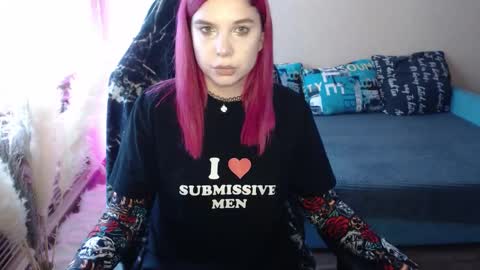 Miss Bailey online show from 09/17/25, 07:43