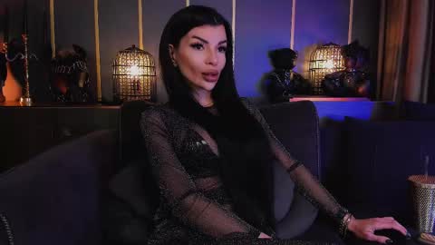 Elenia online show from 03/11/25, 02:07