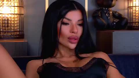 Snapshot of mistresselenia chatting on 06/15/26, 09:33 Elenia online show from 06/15/26, 09:33