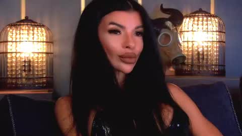 Snapshot of mistresselenia chatting on 08/05/26, 11:57 Elenia online show from 08/05/26, 11:57