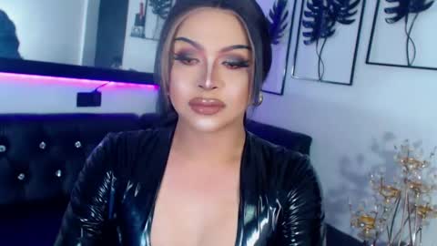Snapshot of mistressivorykat chatting on 05/22/26, 10:32 Call me MISS JAS online show from 05/22/26, 10:32